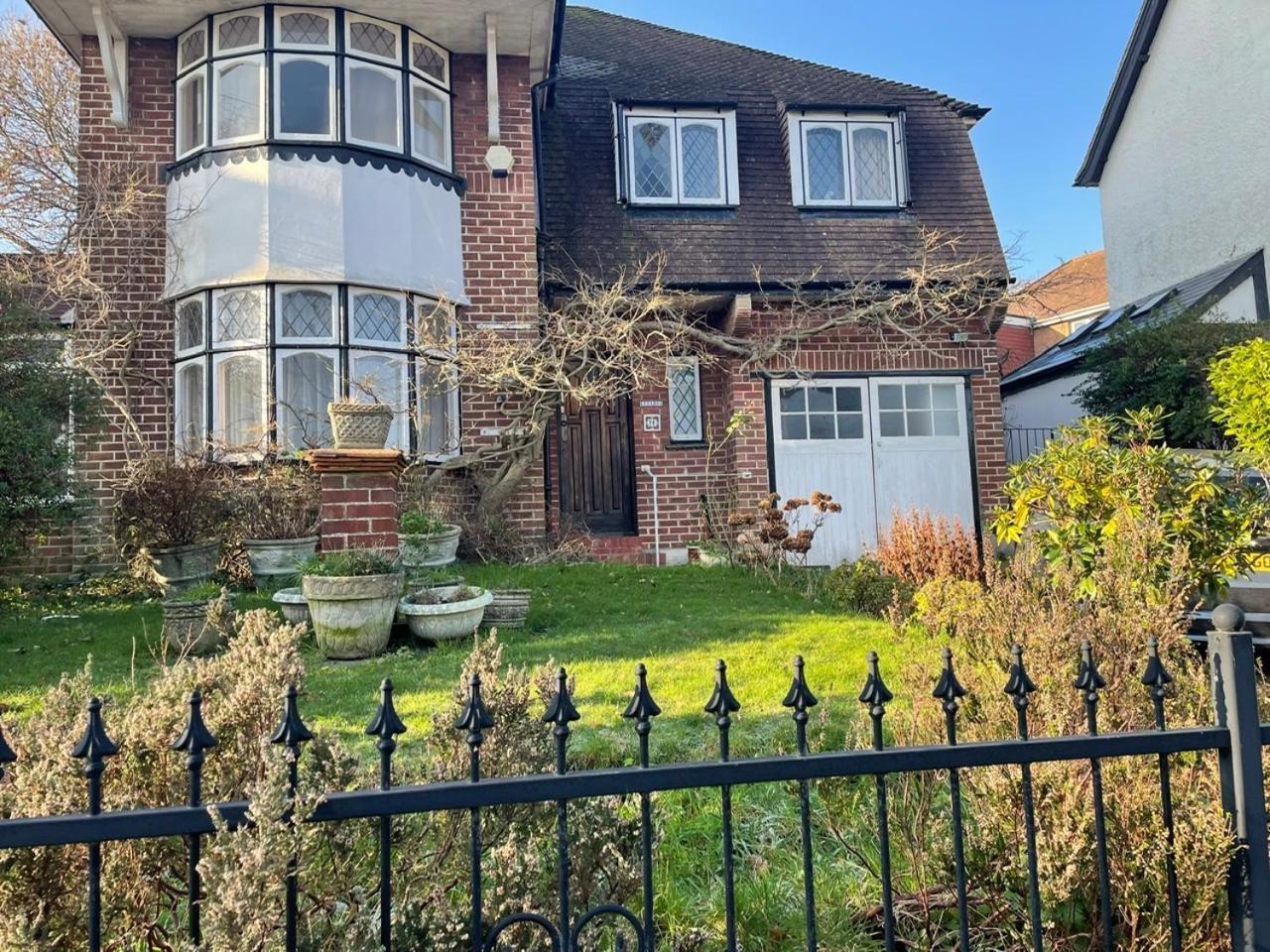 مبيت وإفطار Livadia House At St Leonards On Sea المظهر الخارجي الصورة